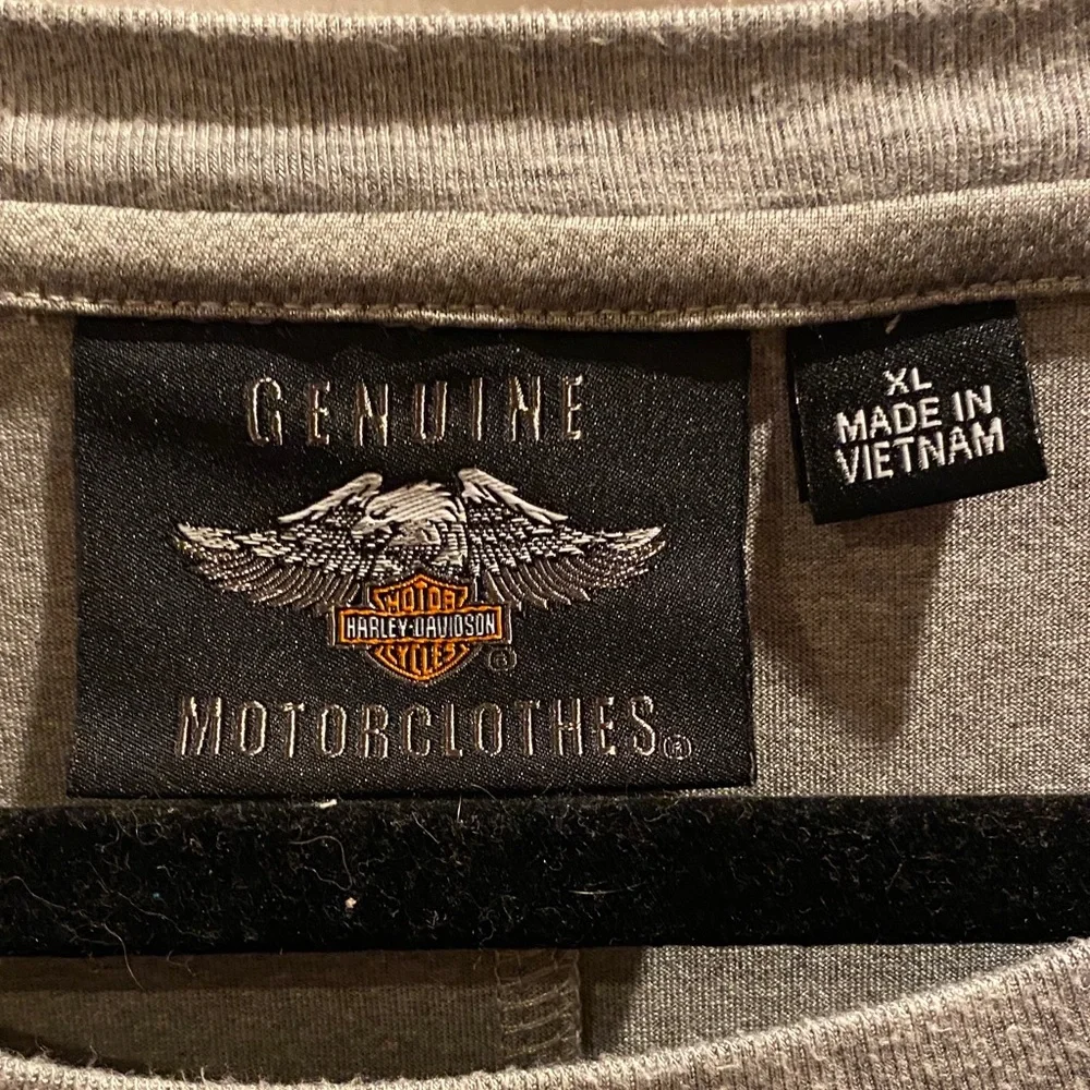 Harley-Davidson Light Gray Long Sleeve Scoop Neck Top - Picture 2 of 7